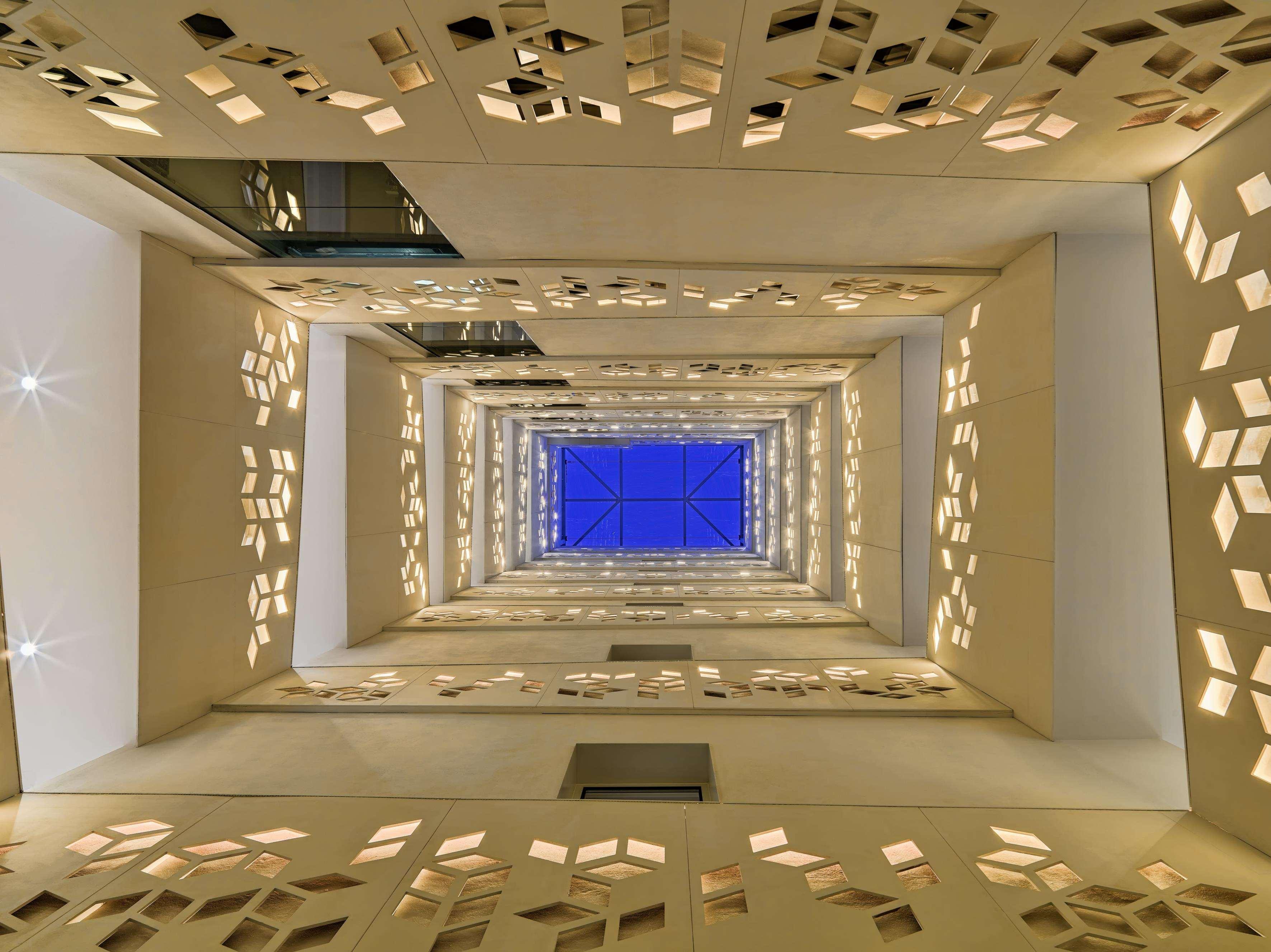 Hotel H10 Cubik 4* Sup