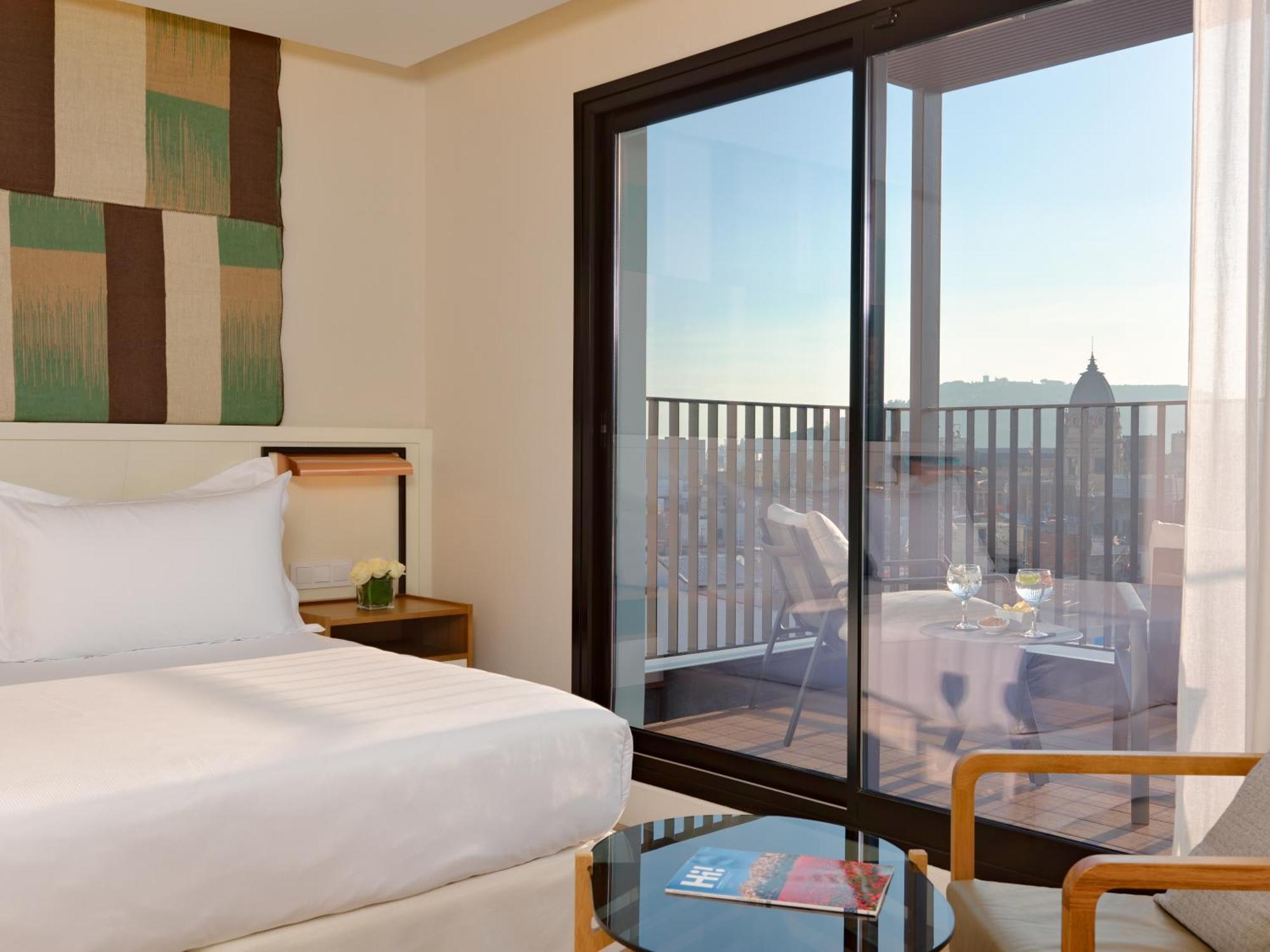 Hotel H10 Cubik 4* Sup 4*